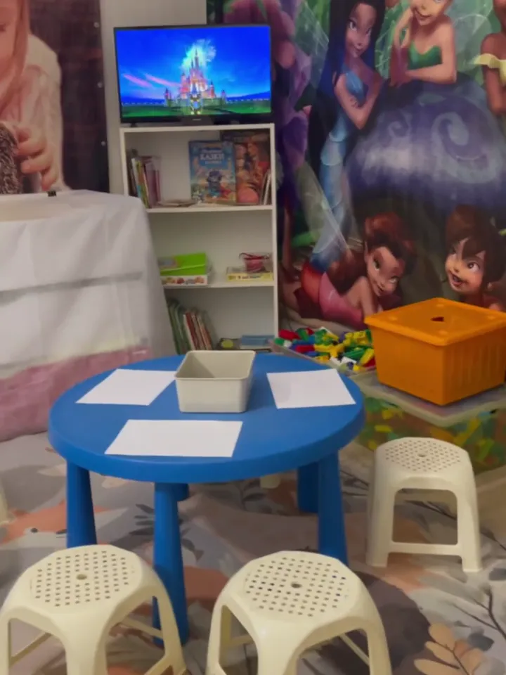 Укриття садочка Bambini HOME: ігровий осередок, місця для сну та відпочинку